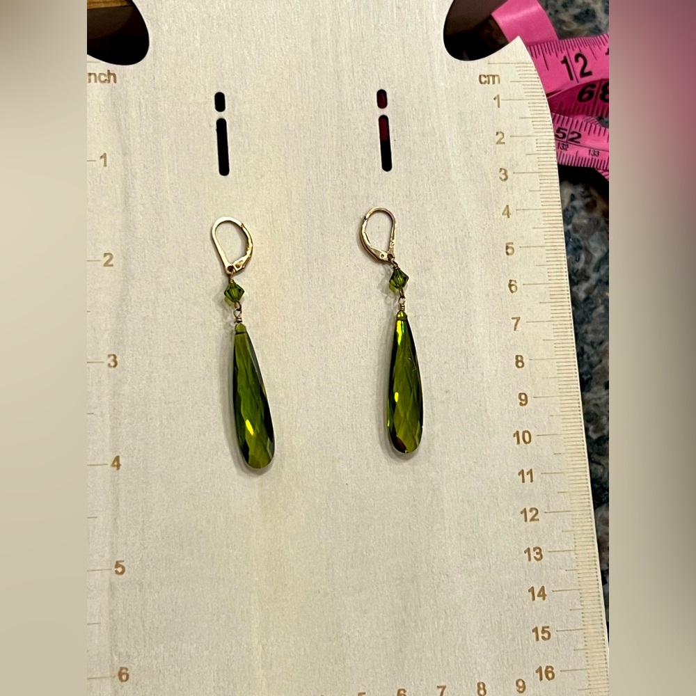 Elegant Green Drop Earrings